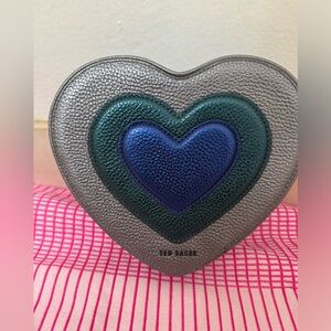 Ted Baker ❤️ shape crossbody